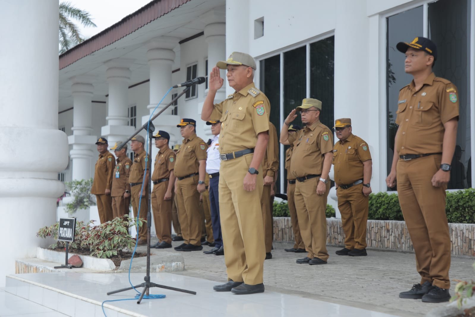 Surya Pimpin Apel Gabungan