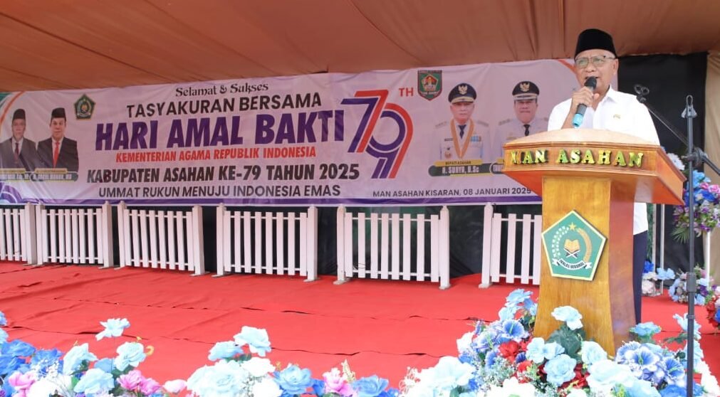 Bupati Asahan Surya sampaikan pidato di Hari Amal Bakti ke-79 Kemenag RI Kabupaten Asahan.