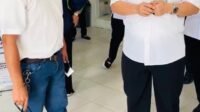Kepala Kantor Wilayah Direktorat Jenderal Imigrasi Sumatera Utara, Teodorus Simarmata saat meninjau pelayanan paspor di Tarutung.